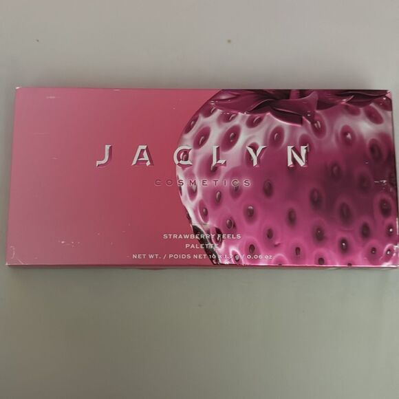 NIB 45.00 STRAWBERRY FEELS PALETTE - Picture 4 of 6